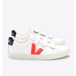 Veja esplar 3 lock Velcro sneaker size 7